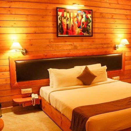 Grand Vatika Resort Arambol Bagian luar foto