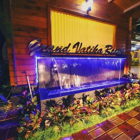 Grand Vatika Resort Arambol Bagian luar foto