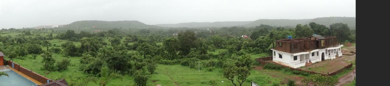 Grand Vatika Resort Arambol Bagian luar foto