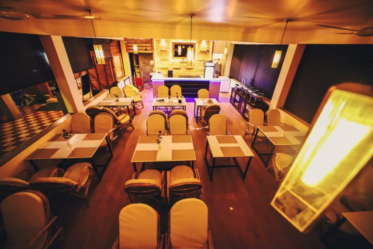 Grand Vatika Resort Arambol Bagian luar foto
