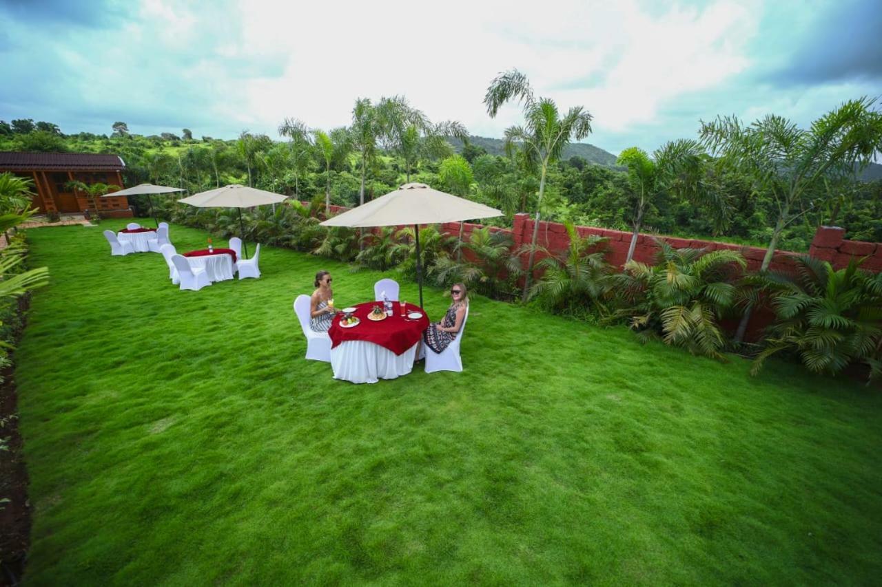 Grand Vatika Resort Arambol Bagian luar foto
